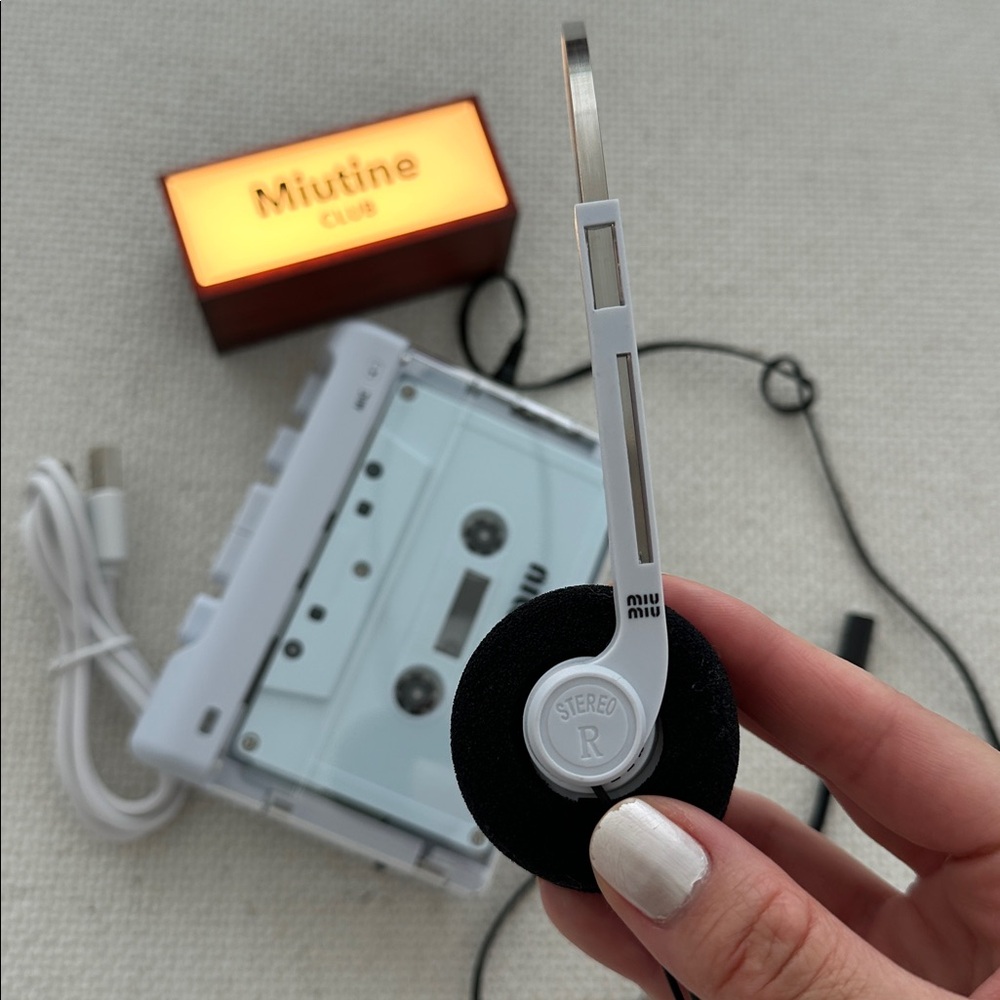 Miu Miu cassette player set - Picture 5 of 10